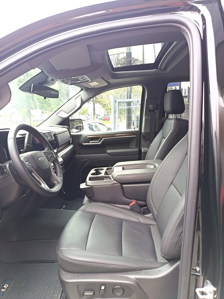 Chevrolet SILVERADO 5.3 LT III EC 4P AT 4X4 2026 - Imagen 12 de 15