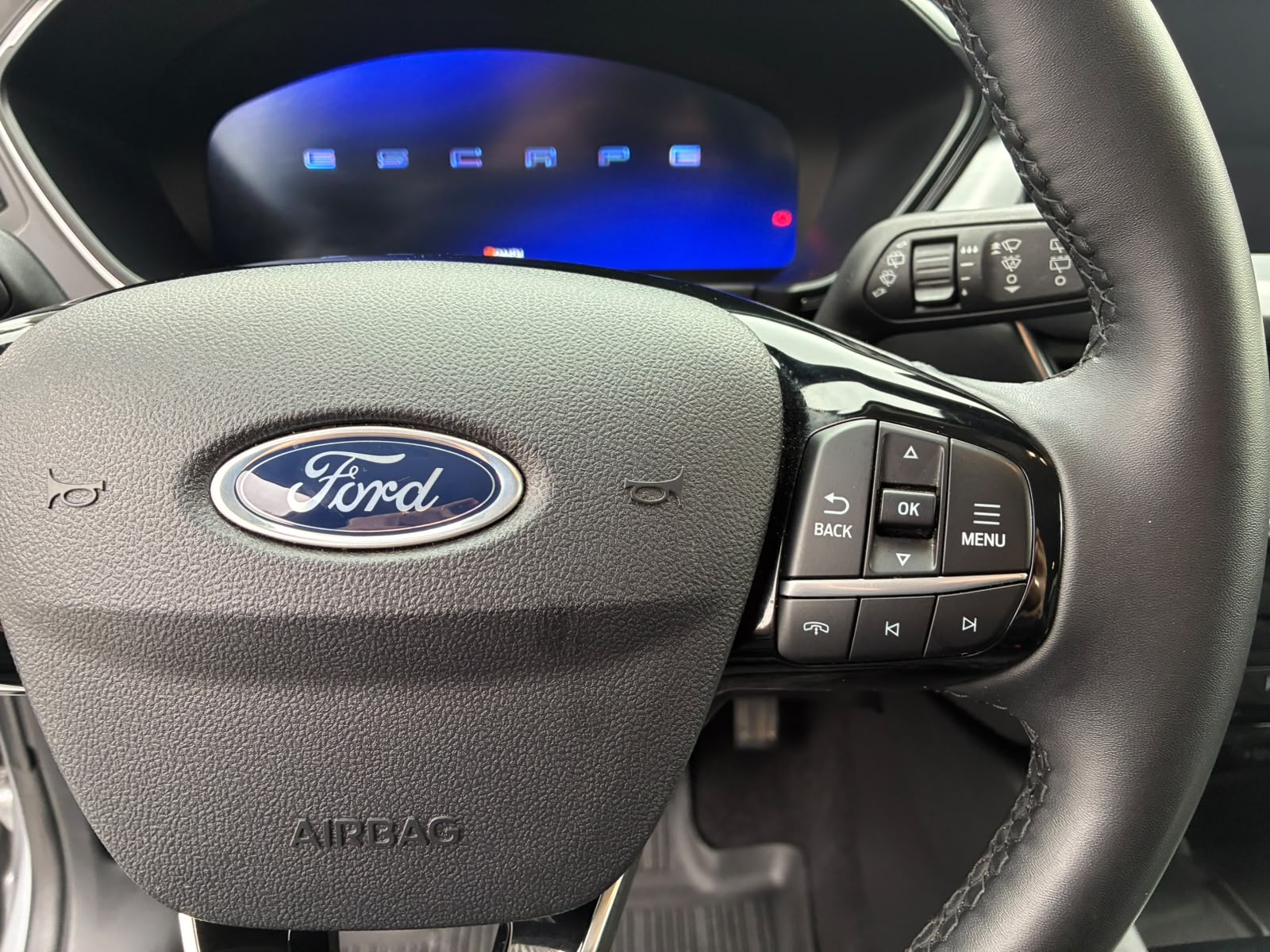 Ford ESCAPE FHEV 2.5 AUT 2024 - Imagen 12 de 19