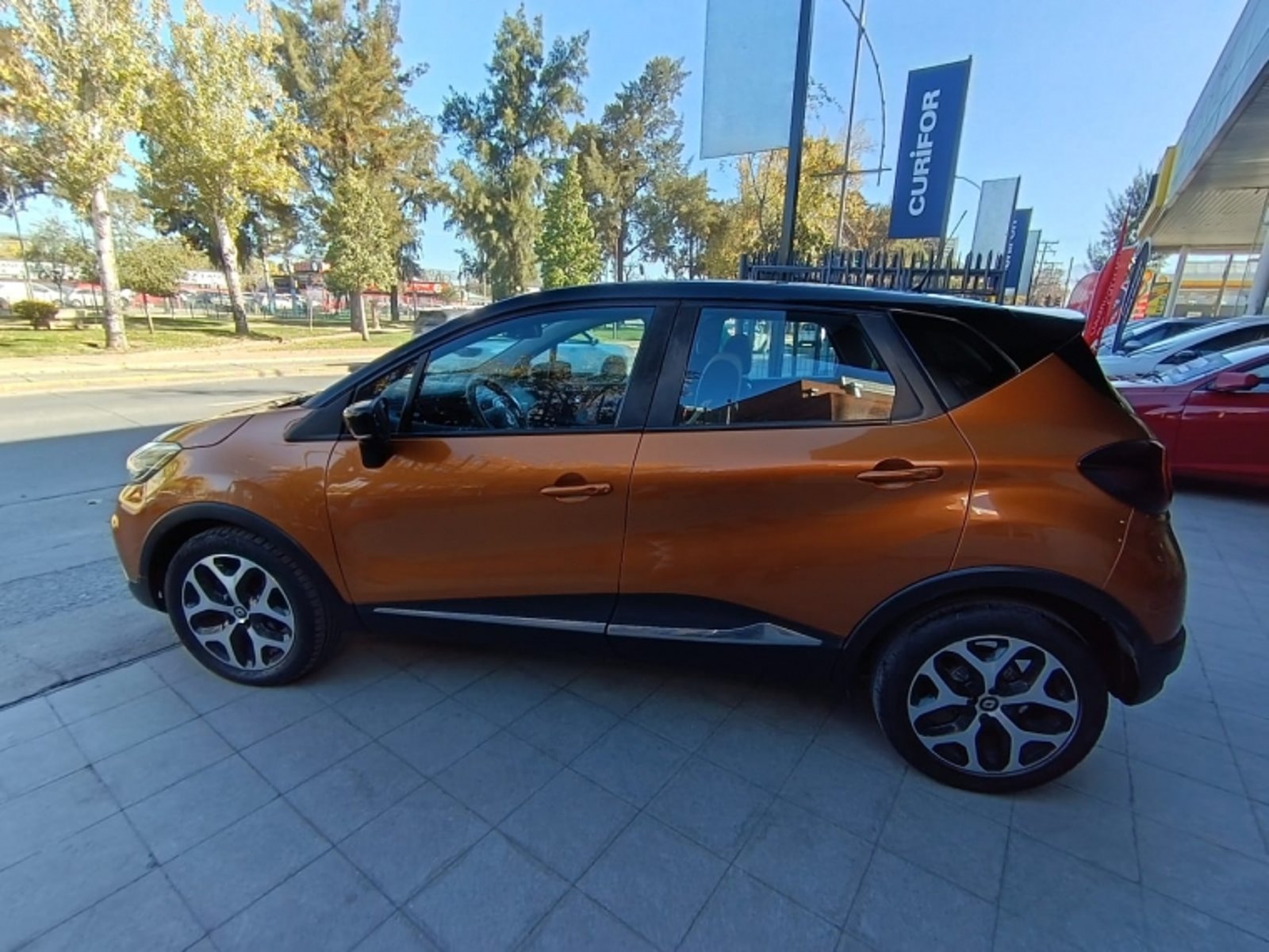 RENAULT CAPTUR 1.5 ZEN MT DIESEL 2021 - Imagen 5 de 9