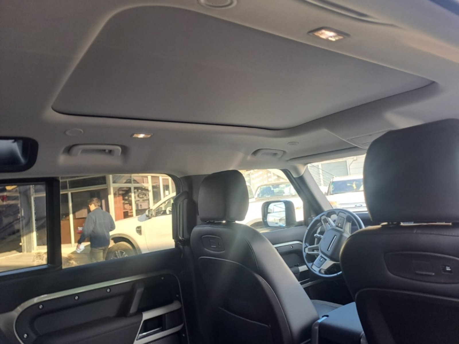 Land Rover DEFENDER 110 4X4 3.0 AUT 2021 - Imagen 6 de 12