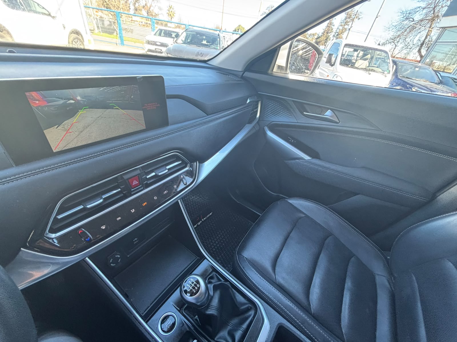 JAC JS8 1.5 COMFORT CE 6 MT 2024 - Imagen 5 de 5