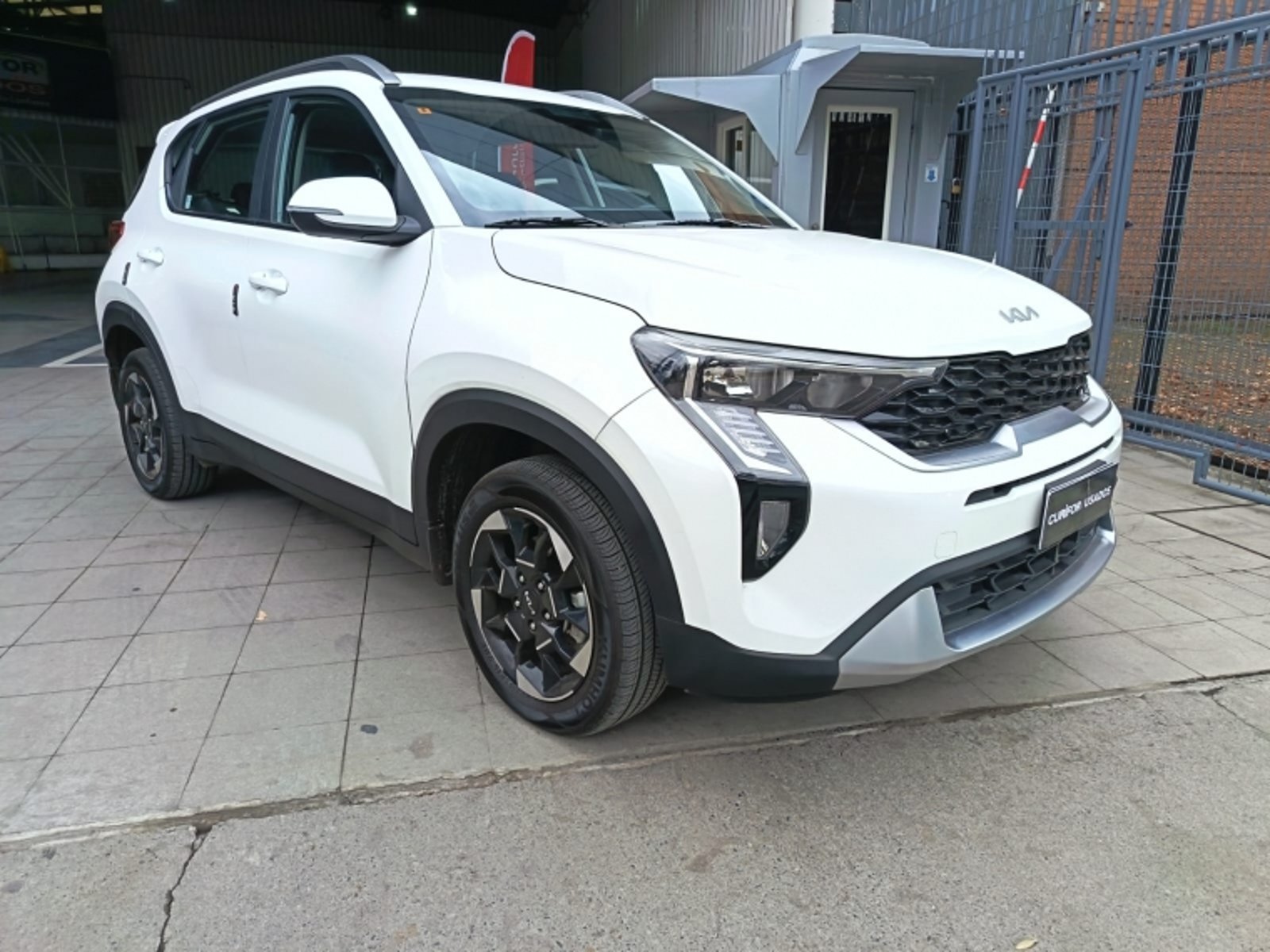 Kia SONET 1.5 LX EX AT 2025 - Foto 2 de 16