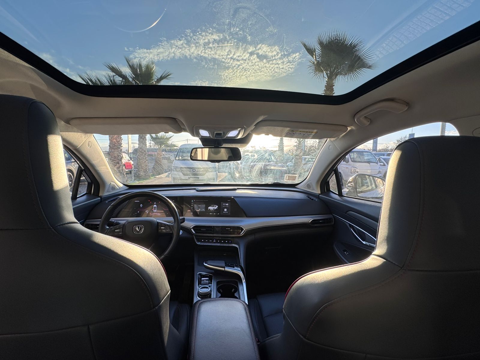 Changan UNI-T 1.5 ELITE AT 2023 - Imagen 10 de 12