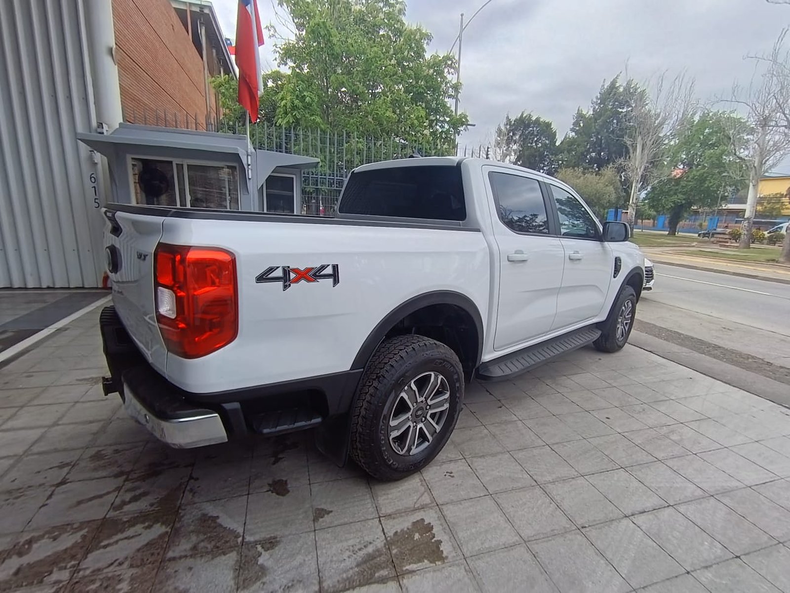 Ford RANGER 2.0 XLT AT 4X4 2026 - Foto 5 de 15
