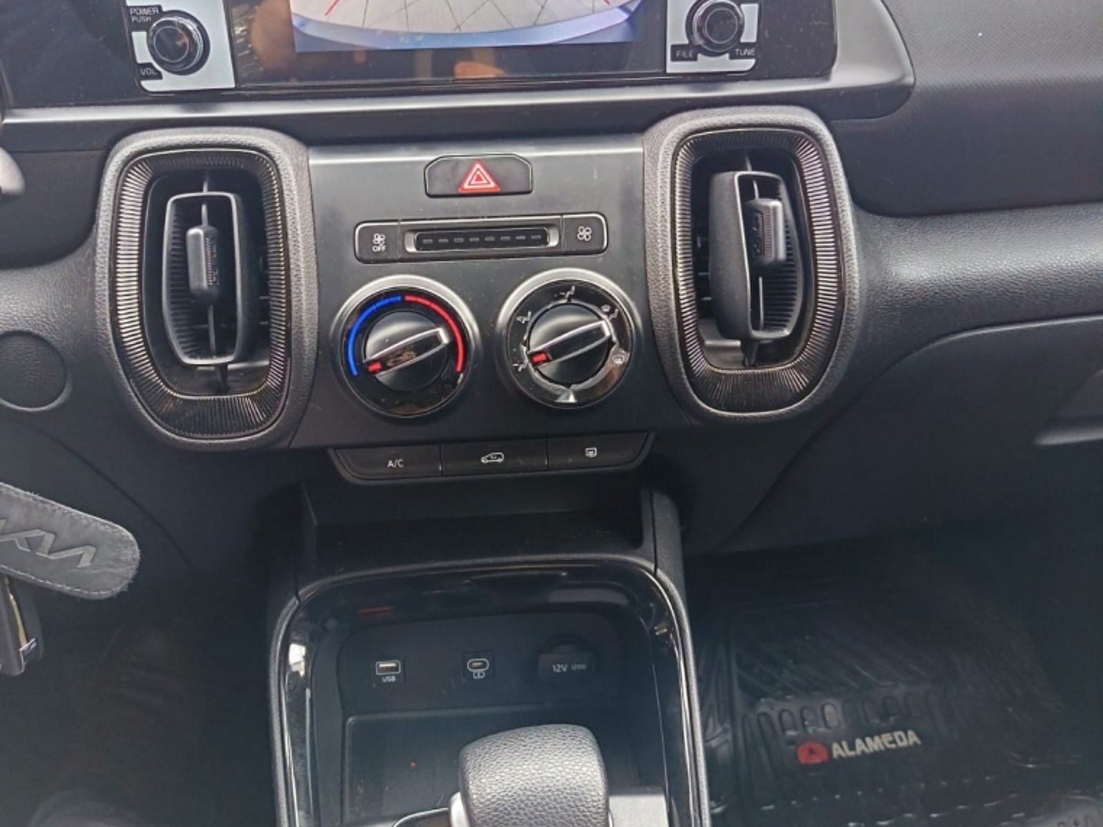Kia SONET 1.5 LX EX AT 2025 - Imagen 12 de 16