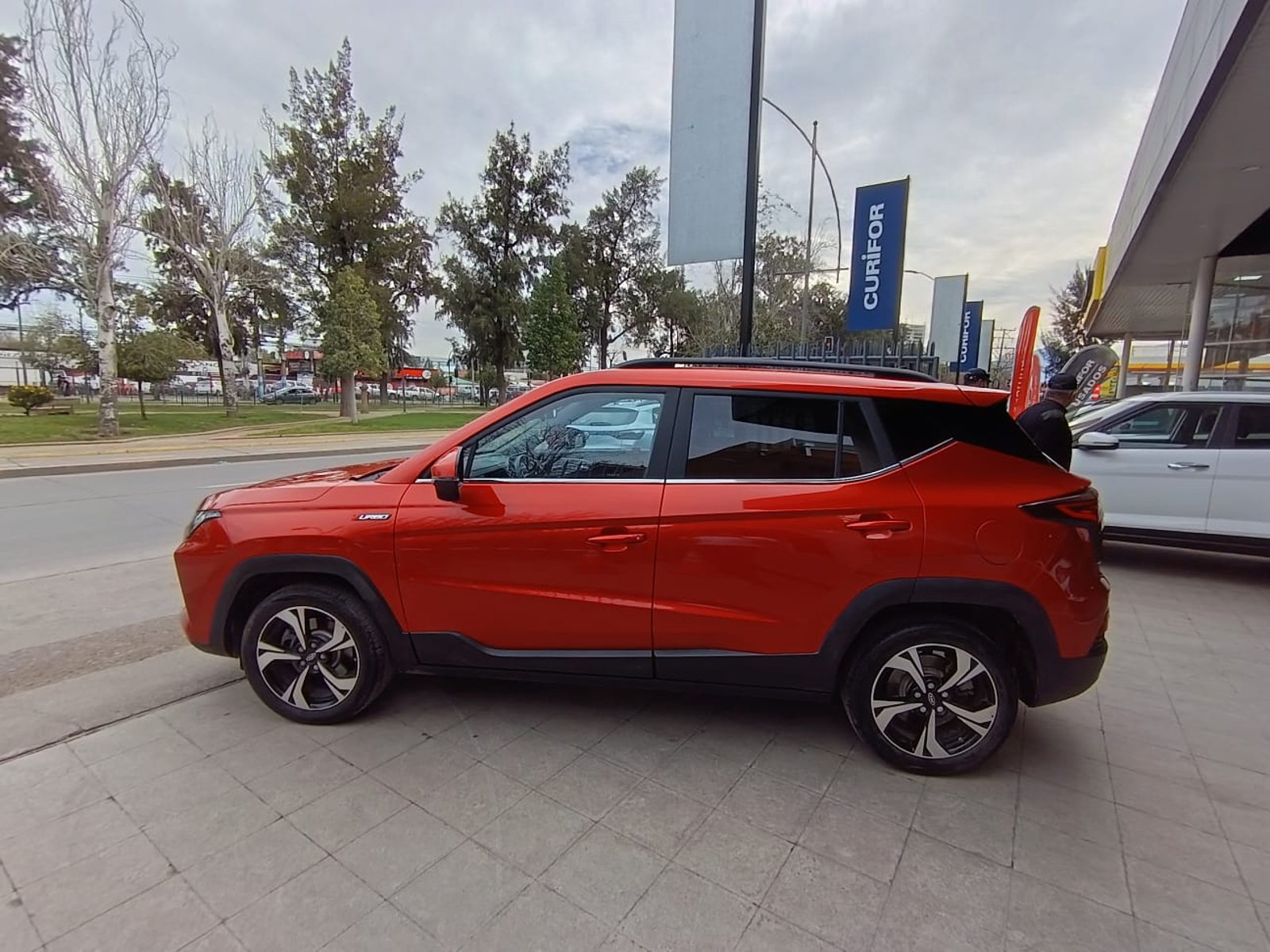 JAC JS4 1.5 LUXURY MT 2023 - Imagen 8 de 15