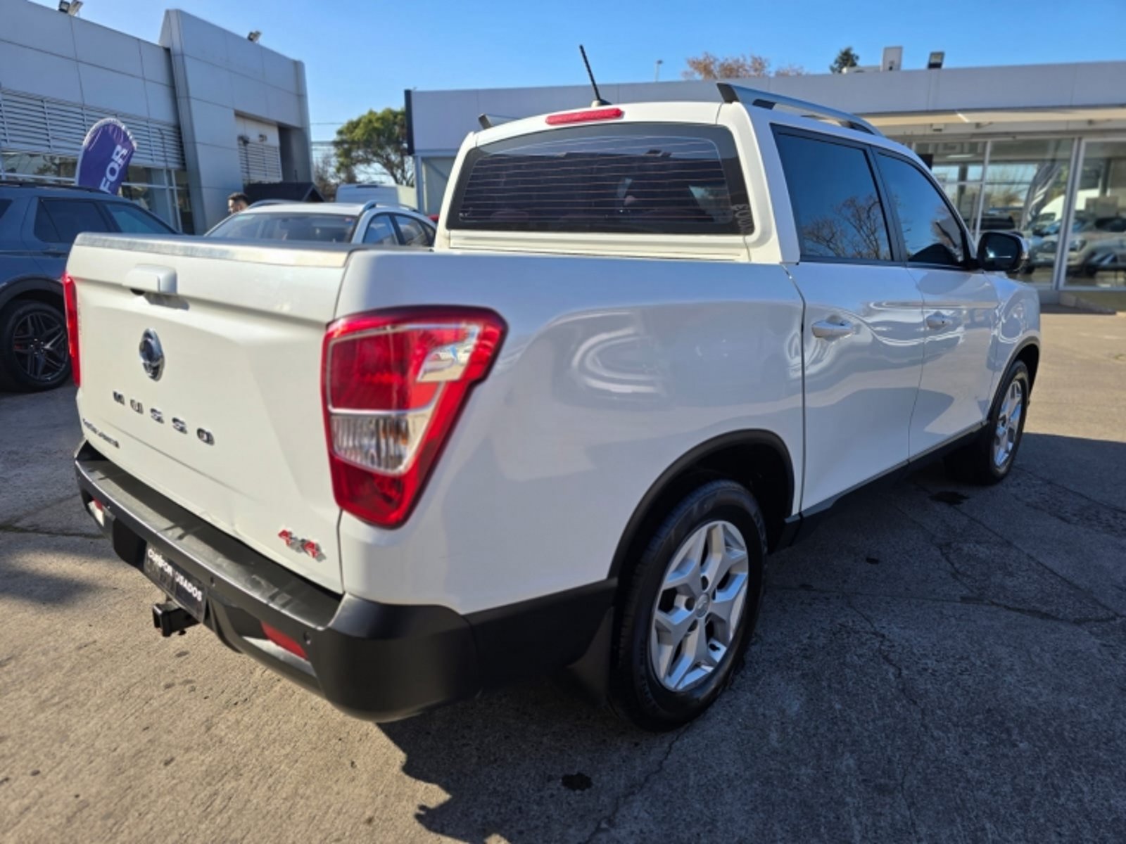 SSANGYONG MUSSO 2.2 LIMITED AT 4X4 DIESEL 2024 - Imagen 4 de 13