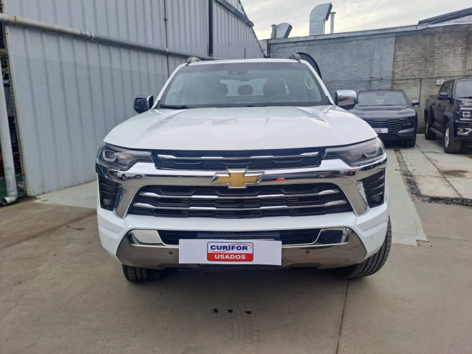 Chevrolet COLORADO 2.8 HIGH COUNTRY AT 4X4 DIESEL 2026 - Foto 3 de 15