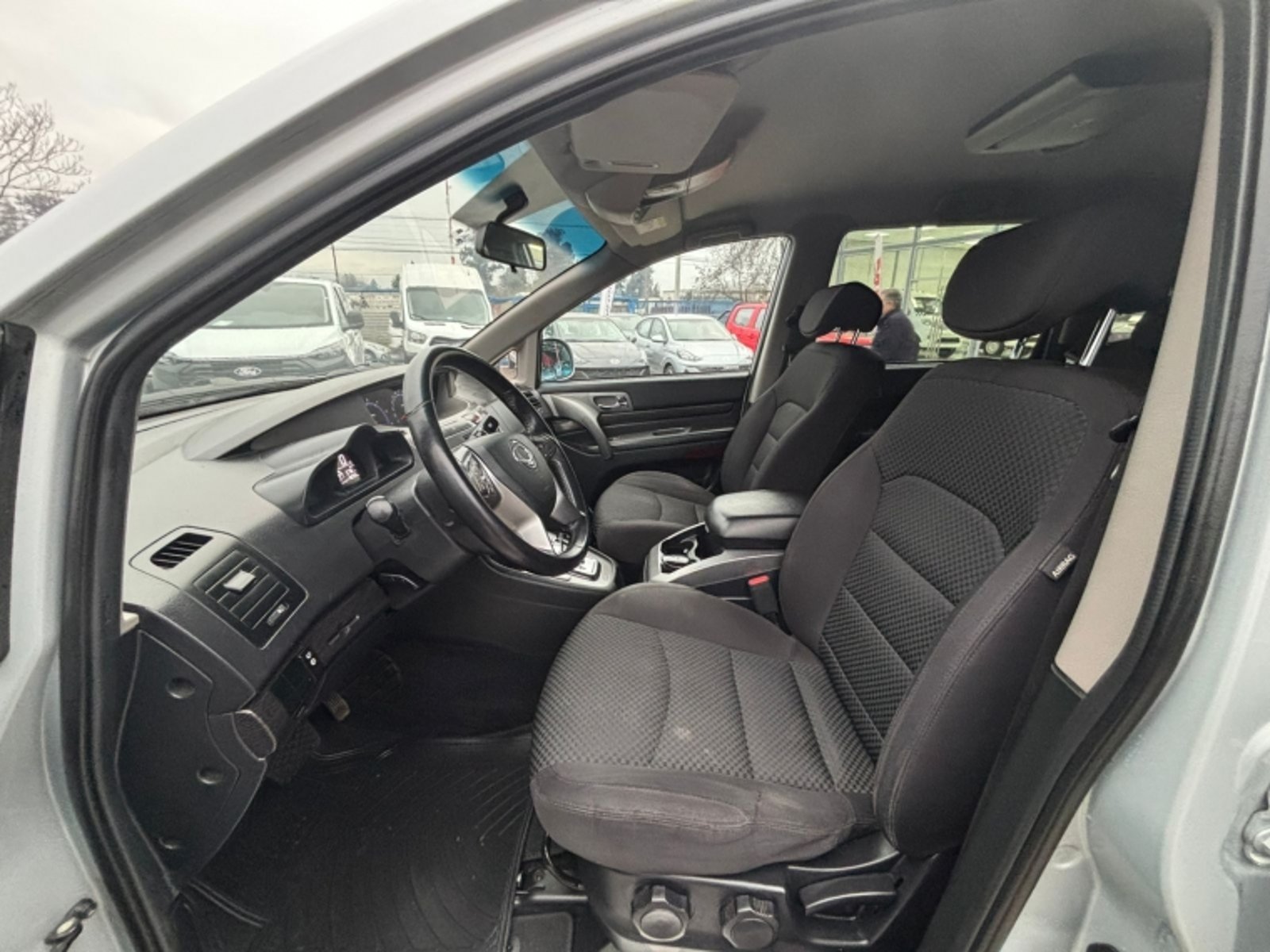 SsangYong STAVIC 2.2 AUT 2020 - Imagen 12 de 18