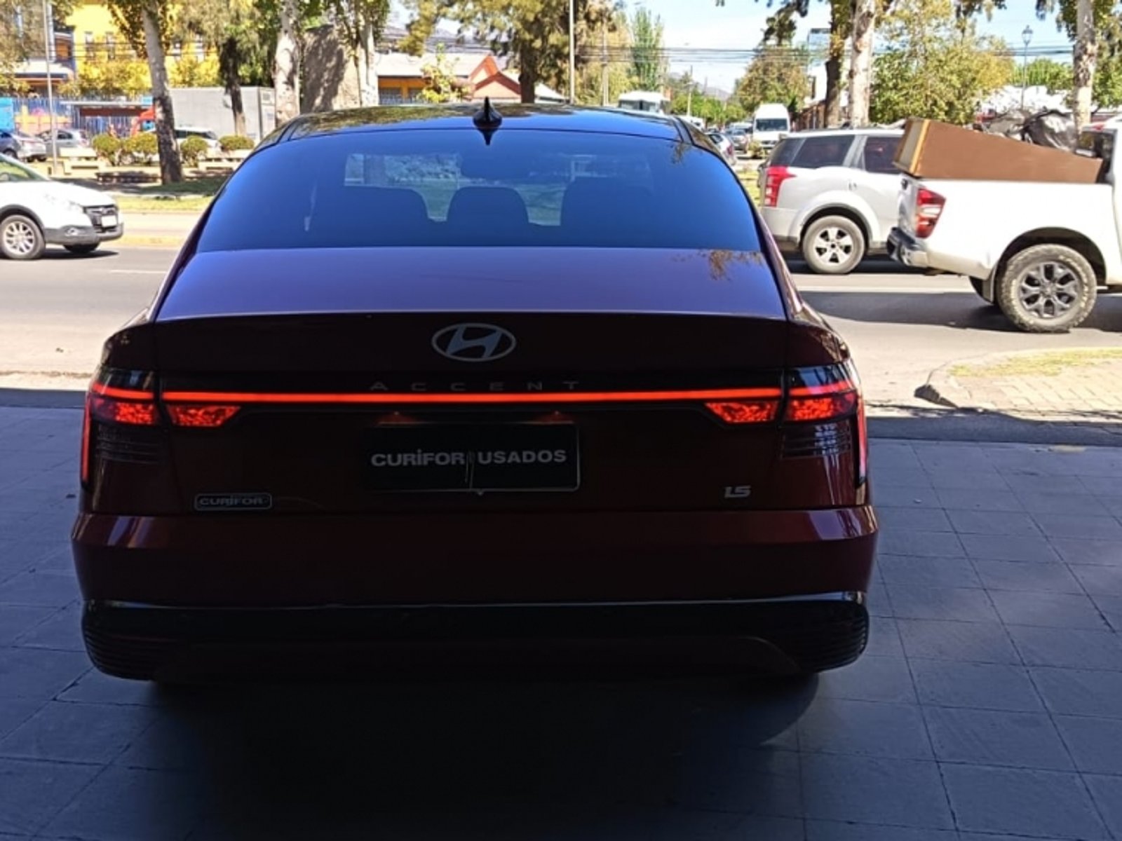 HYUNDAI ACCENT BN7I MPI CVT 1.5 AT 2025 - Imagen 6 de 14