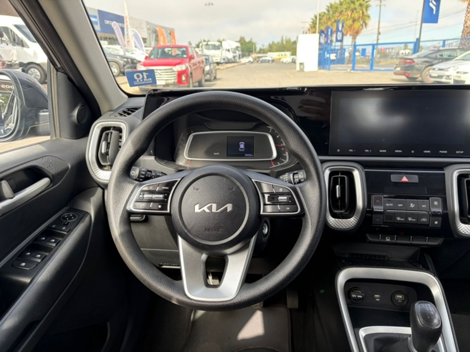 KIA SONET 1.5 EX MT 2024 - Imagen 7 de 11