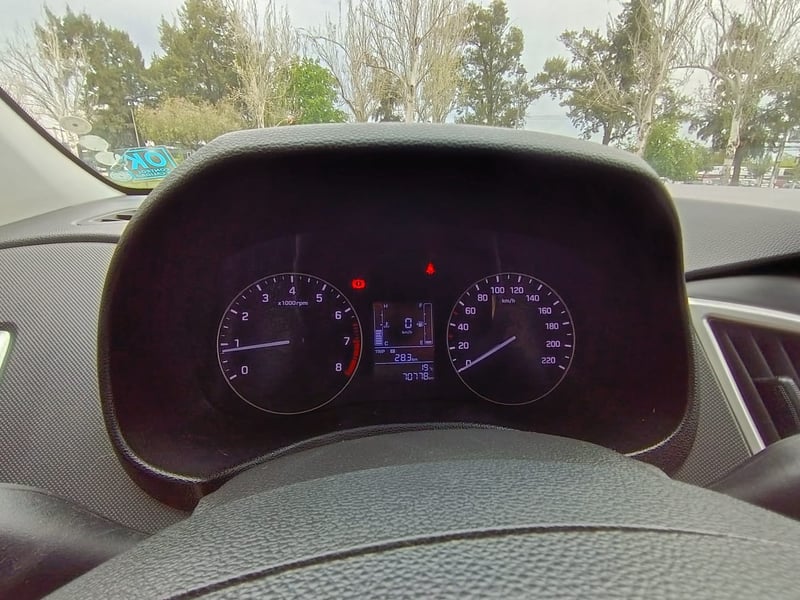 Hyundai CRETA 1.6 GS MT GL 2AB 2019 - Imagen 13 de 14