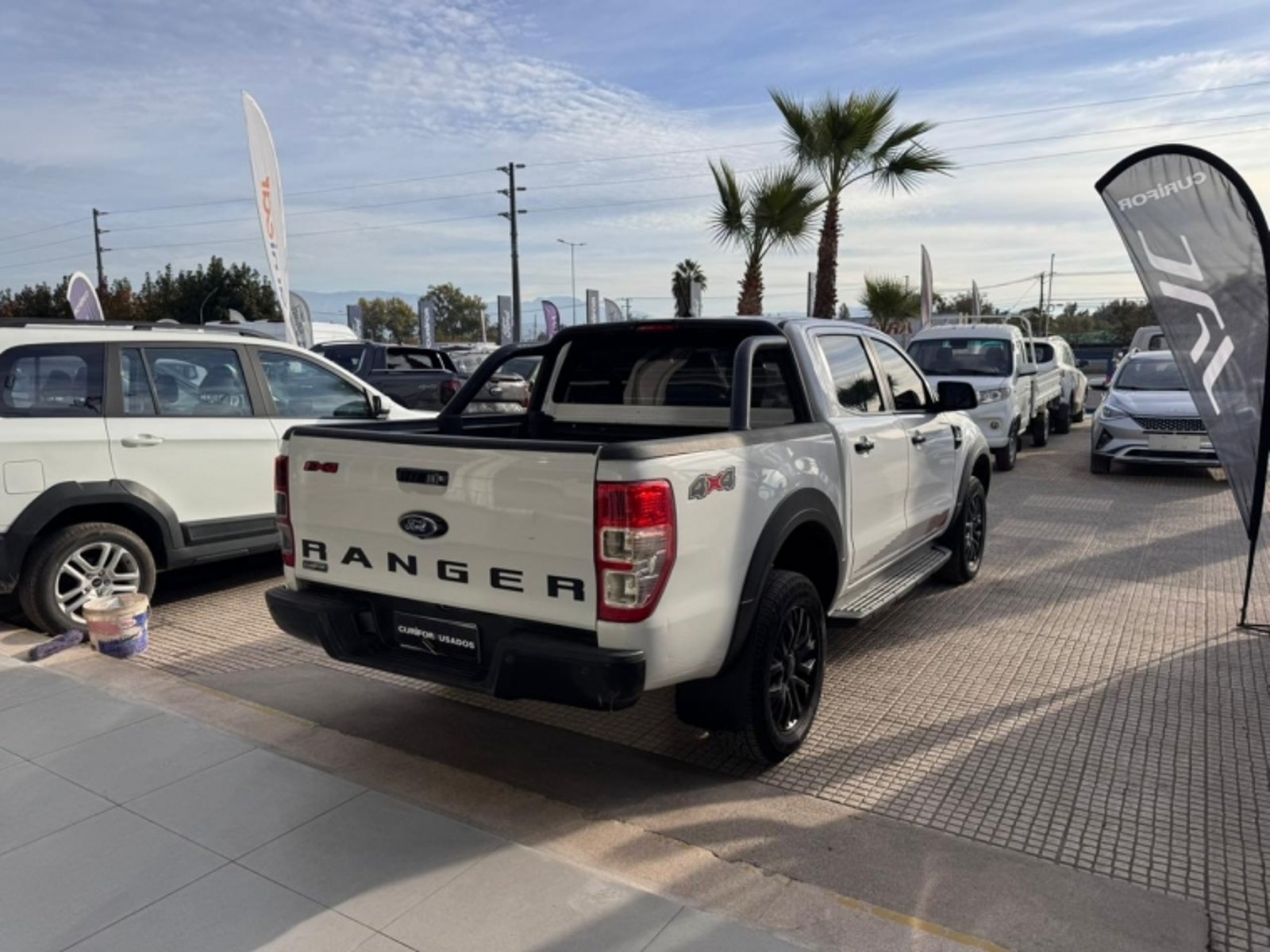 FORD RANGER 3.2 XL FX4 AT 4X4 DIESEL 2023 - Imagen 6 de 12