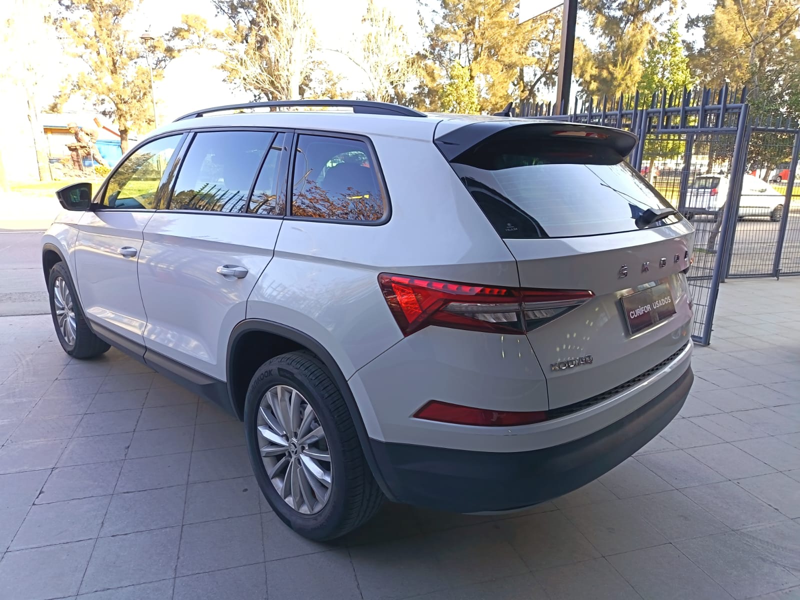 Skoda KODIAQ 1.4 TSI SELECTION AT 2025 - Imagen 7 de 17