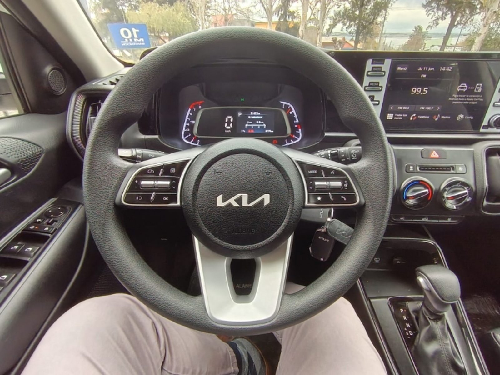 Kia SONET 1.5 LX EX AT 2025 - Imagen 15 de 16