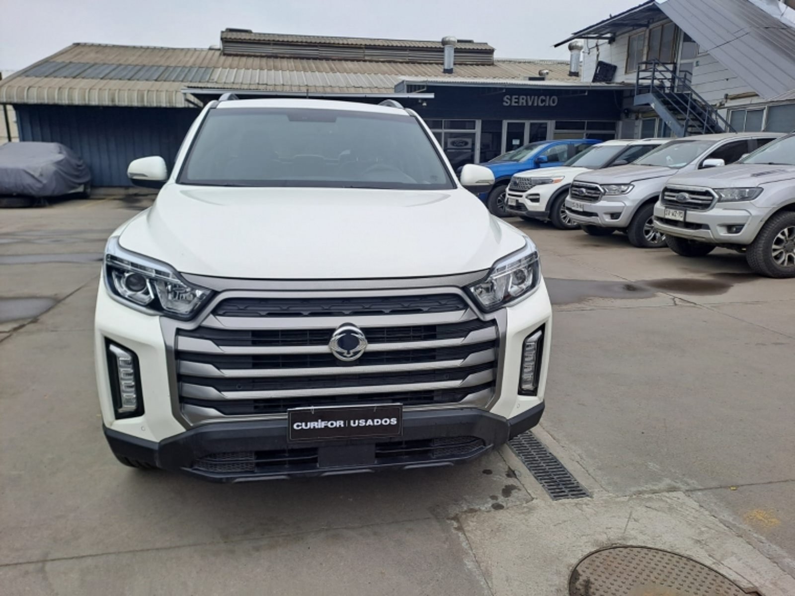 SSANGYONG GRAND MUSSO 2.2 LIMITED AT 4X4 DIESEL 2023 - Imagen 8 de 12