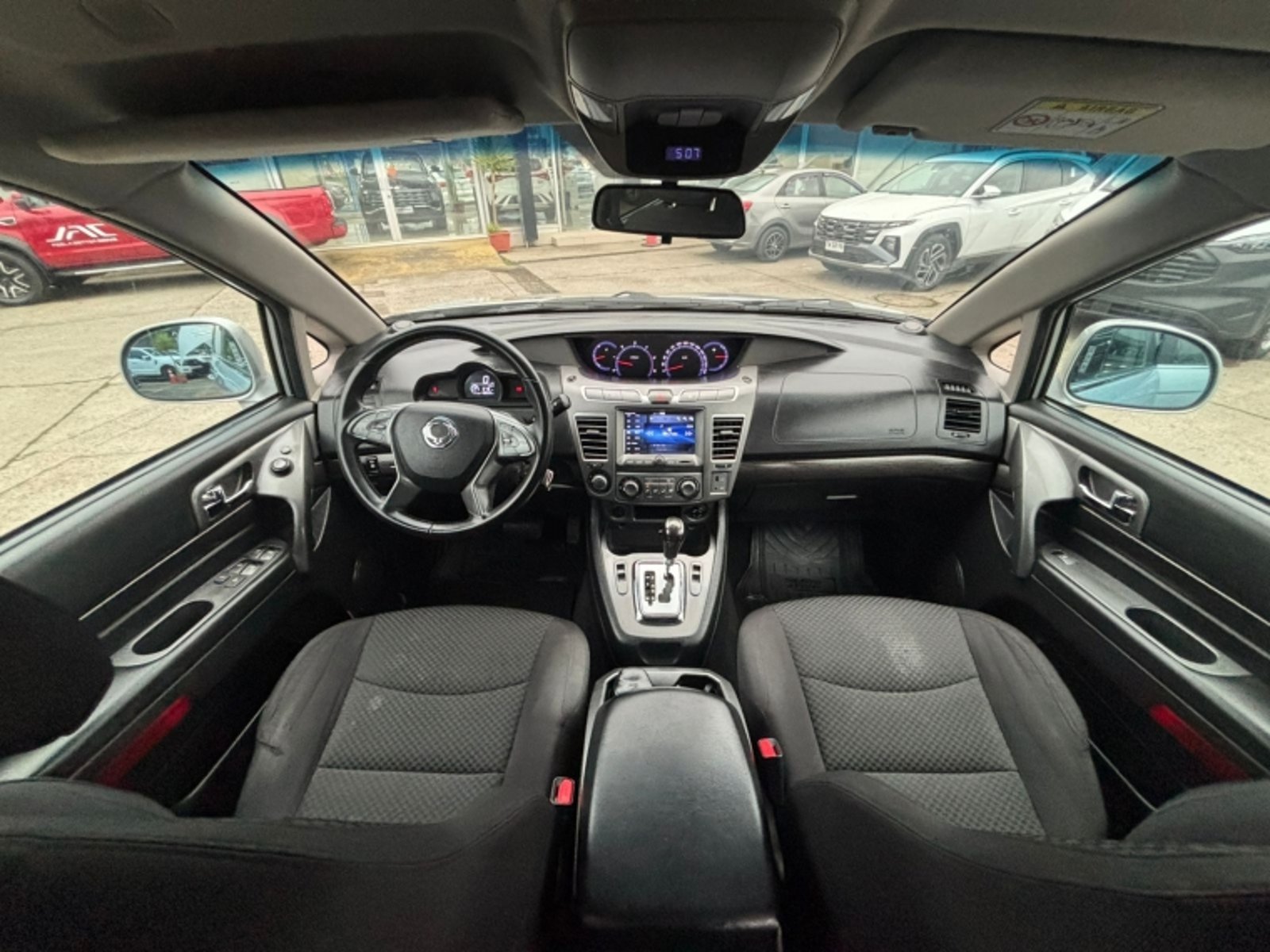 SsangYong STAVIC 2.2 AUT 2020 - Imagen 13 de 18