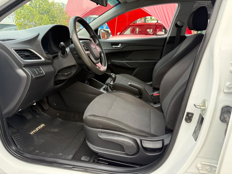 Hyundai ACCENT 1.4 HCI PLUS MT 2023 - Imagen 10 de 15