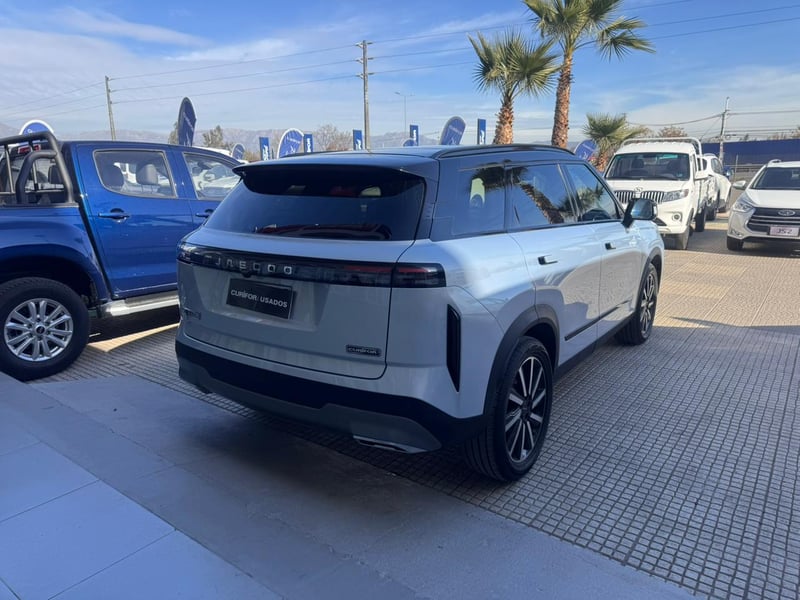 Jaecoo J7 1.6 T ELEMENTAL AT 2026 - Imagen 6 de 14