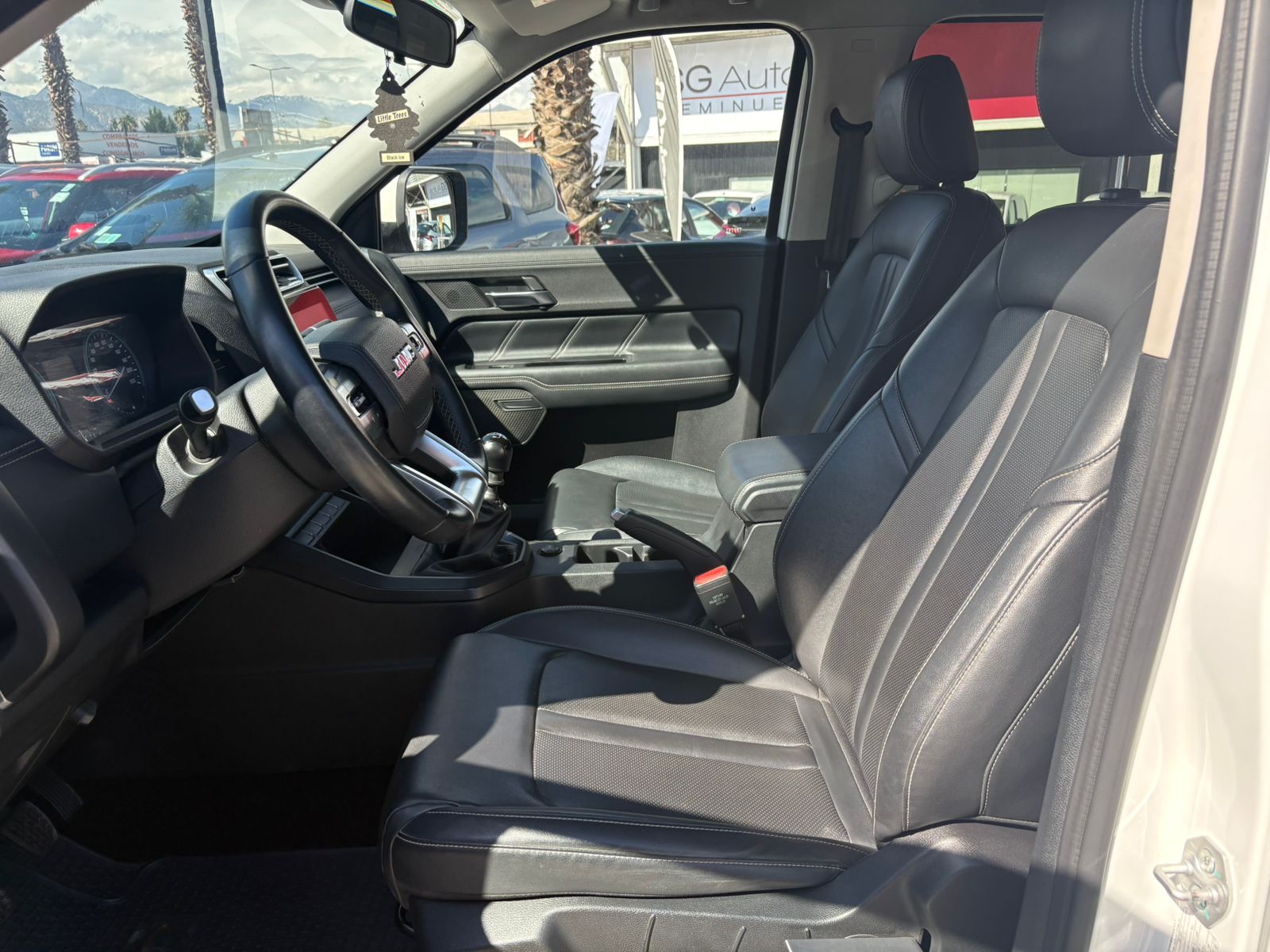 JMC GRAND AVENUE MT 4X2 2,3 2024 - Imagen 11 de 14
