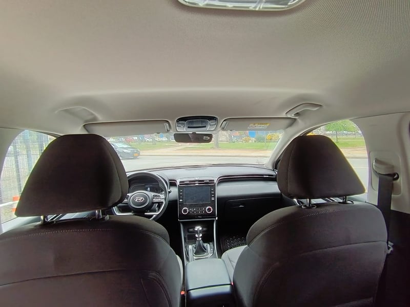 Hyundai TUCSON 2.0 NX4 PLUS MT 2023 - Imagen 11 de 15