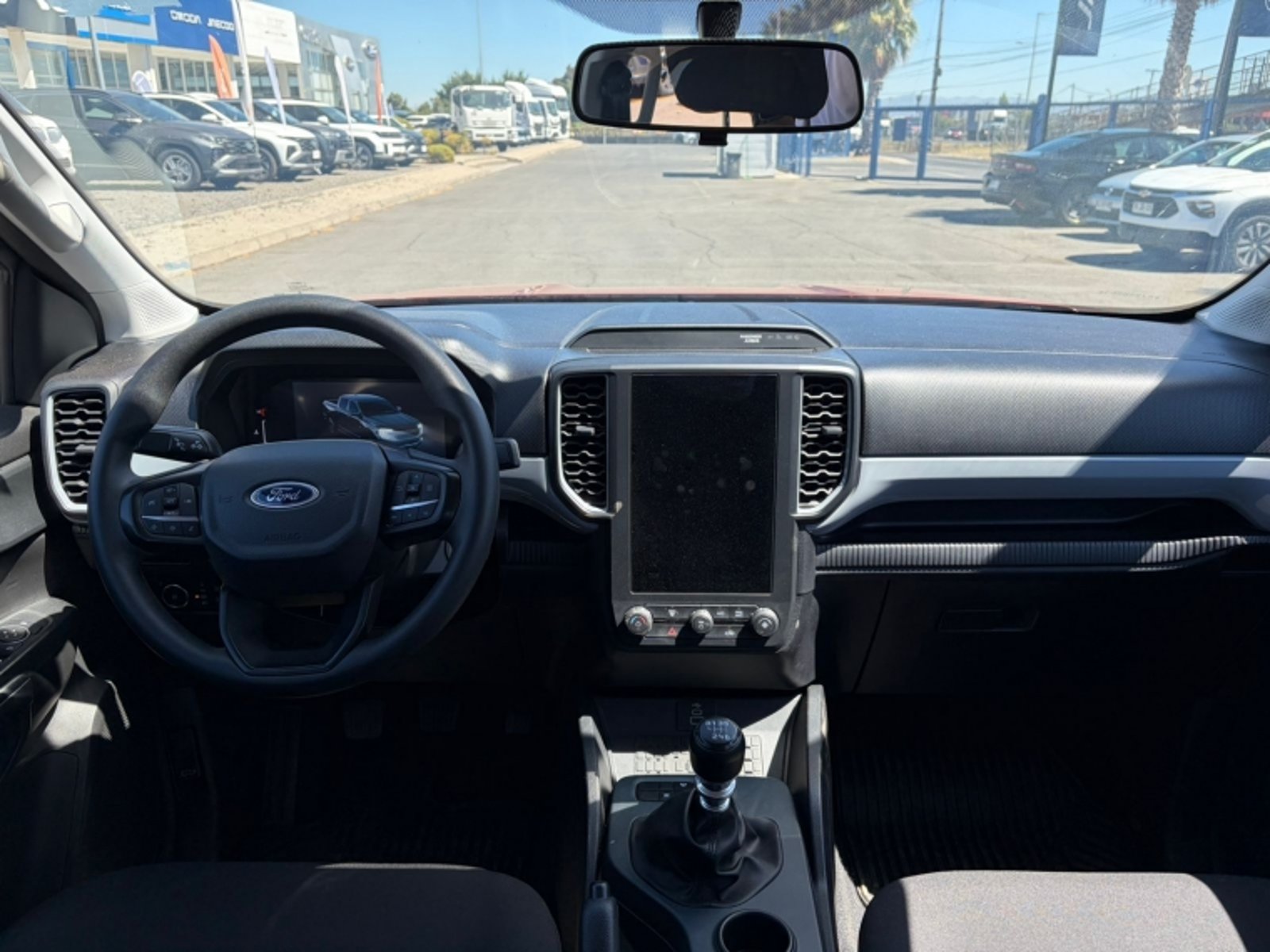 FORD RANGER Dsl XLS 4×2 2.0L MT 2025 - Imagen 5 de 9