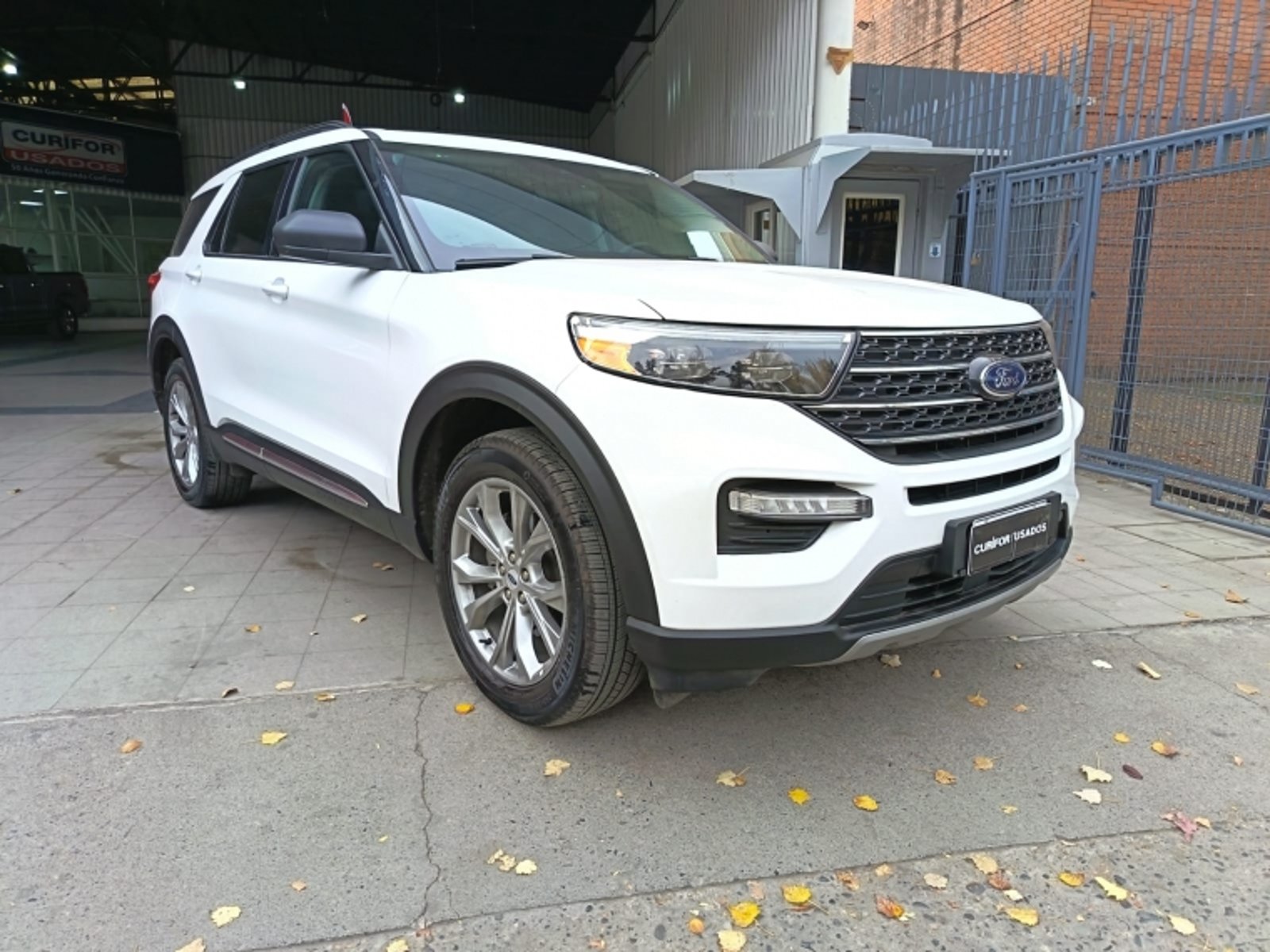 Ford EXPLORER 2.3 XLT AT 4X4 2025 - Foto 2 de 15