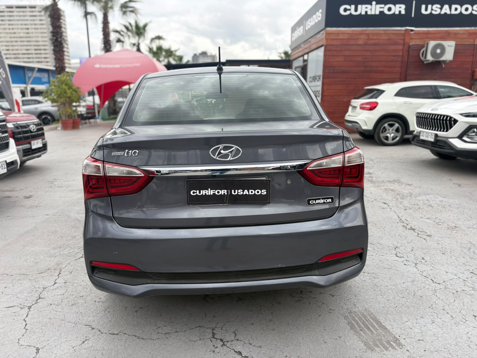 Hyundai GRAND I10 1.2 SDN GLS 2AB AC ABS MT 2020 - Foto 5 de 12