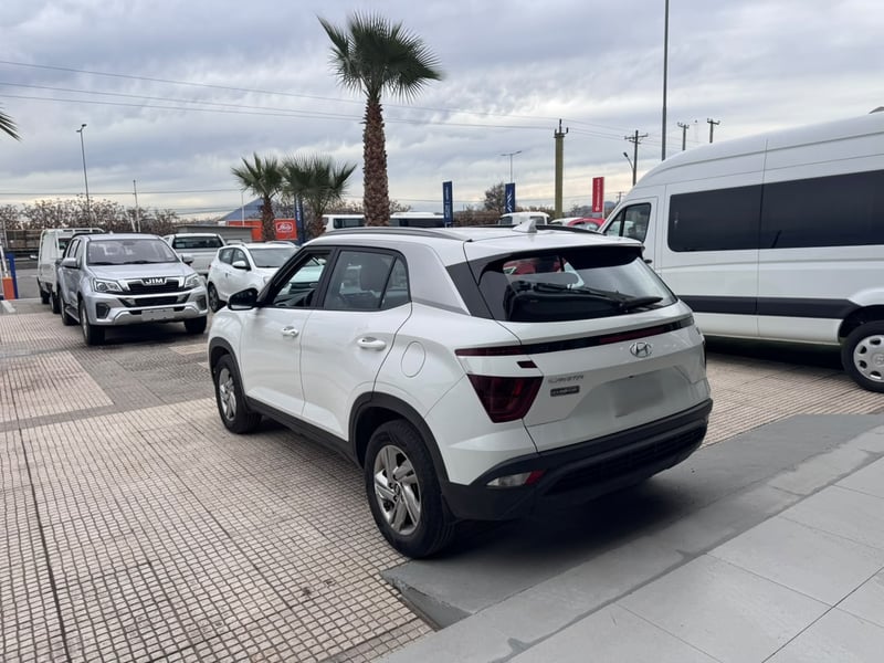 Hyundai CRETA 1.5 SU2I PLUS MT 2023 - Imagen 6 de 11