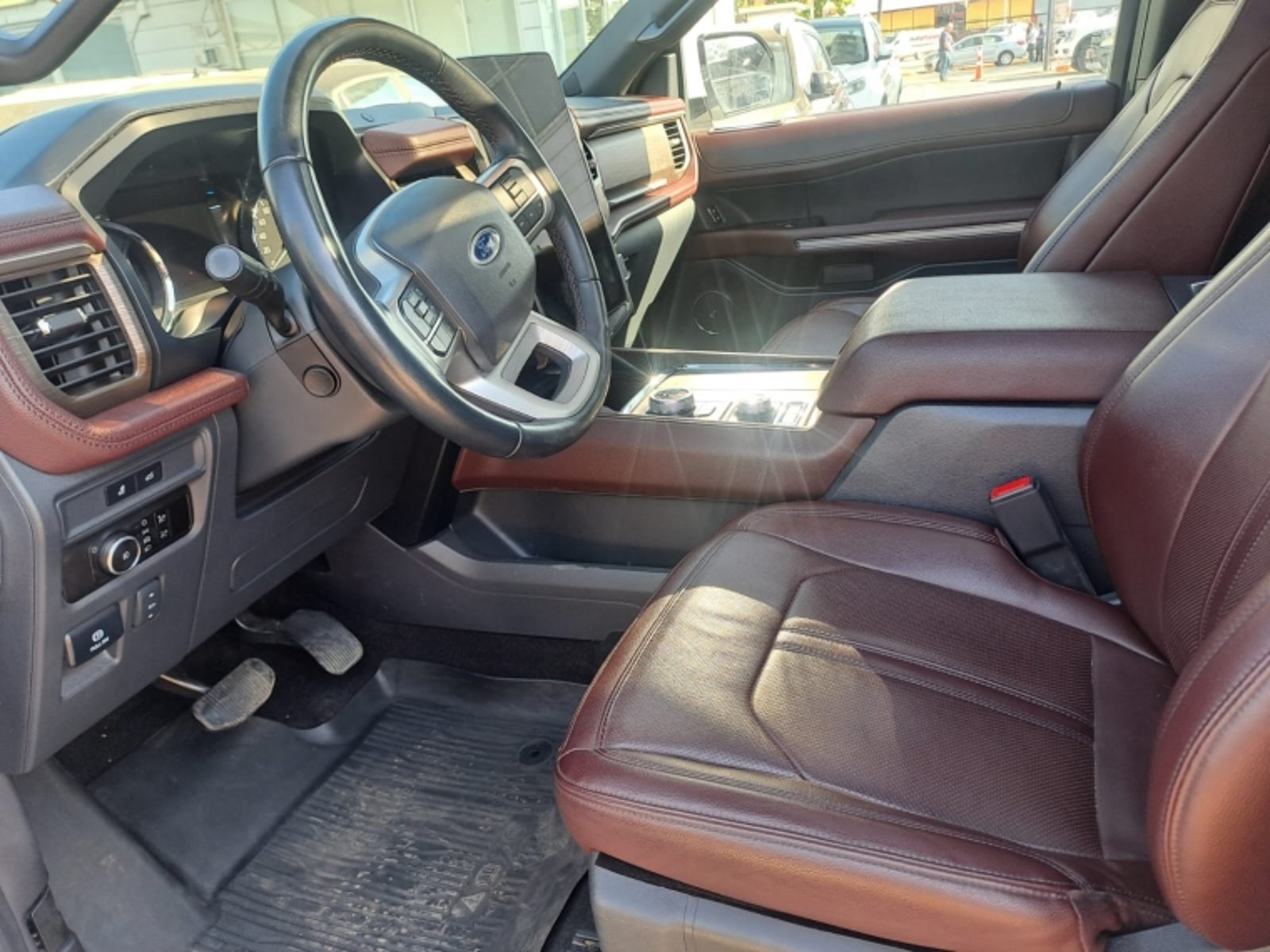 FORD EXPEDITION 3.5 LIMITED AT 4X4 2024 - Imagen 9 de 14