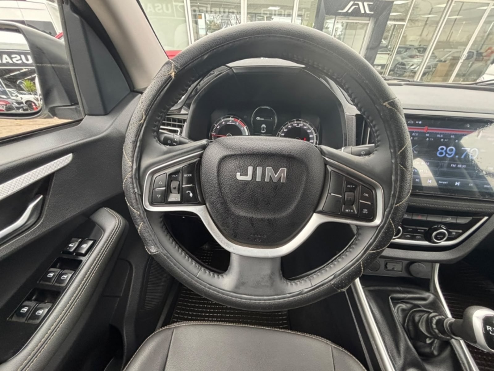 JIM RE-MAX CRDI DC 4X4 2.5 2025 - Imagen 14 de 15