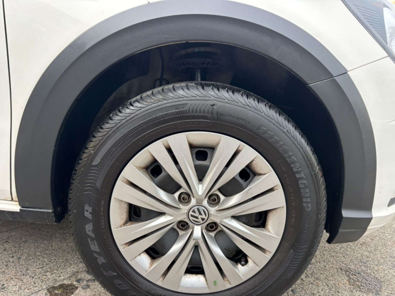 Volkswagen SAVEIRO 1.6 CABINA SIMPLE MT 2023 - Imagen 11 de 18