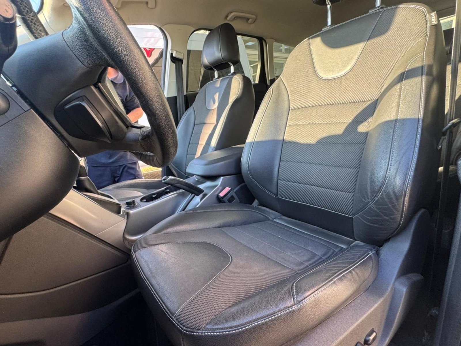 Ford ESCAPE 2.5 AUT 2019 - Imagen 10 de 11