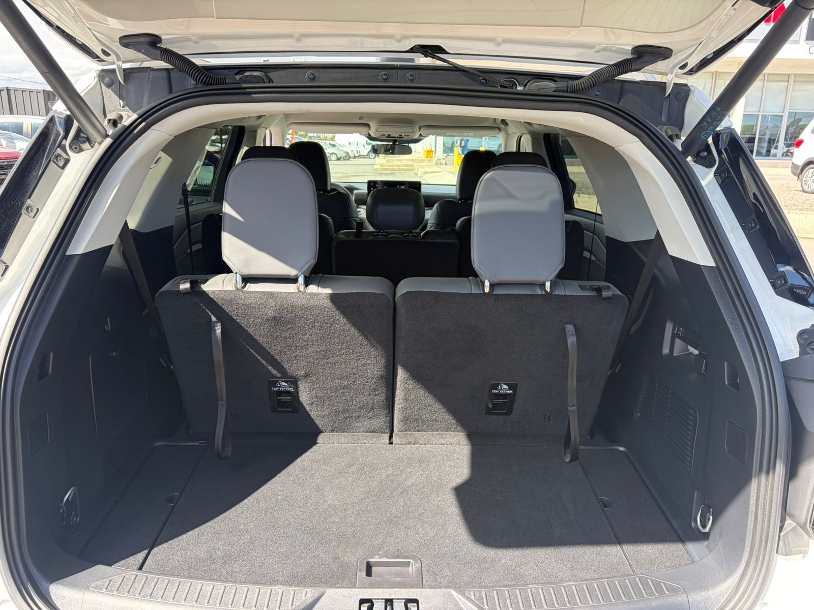 Ford EXPLORER 2.3 ACTIVE 4X2 2026 - Imagen 11 de 12