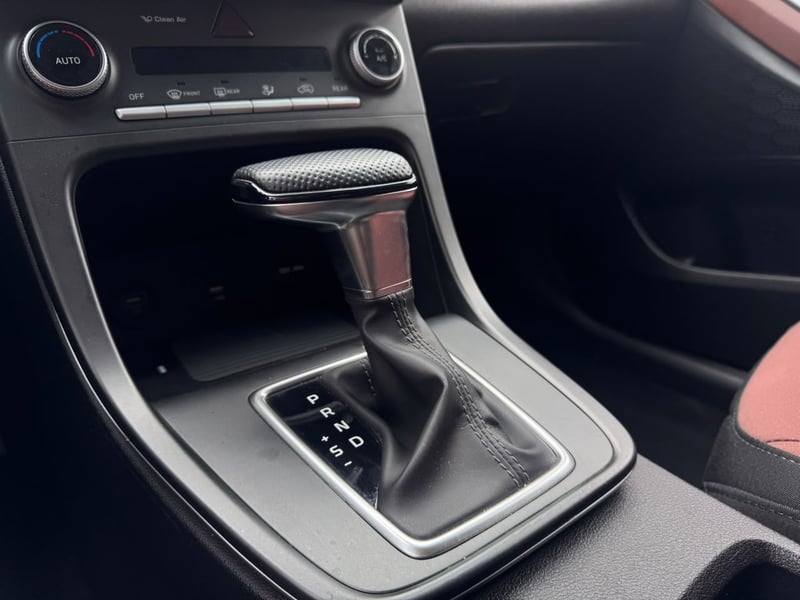 Hyundai CRETA 2.0 GRAND SU2I PLUS AT 2025 - Imagen 11 de 17