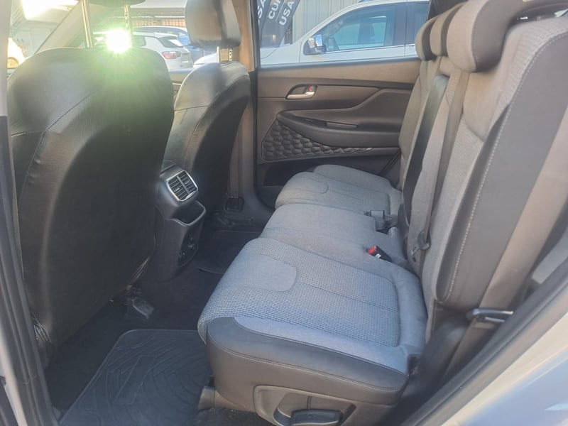 Hyundai SANTA FE 2.4 GLS 2WD AT 2019 - Imagen 6 de 6