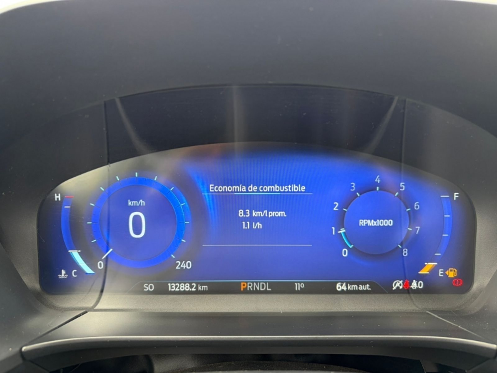 Ford ESCAPE TITANIUM AWD 2.0 AUT 2023 - Imagen 11 de 13