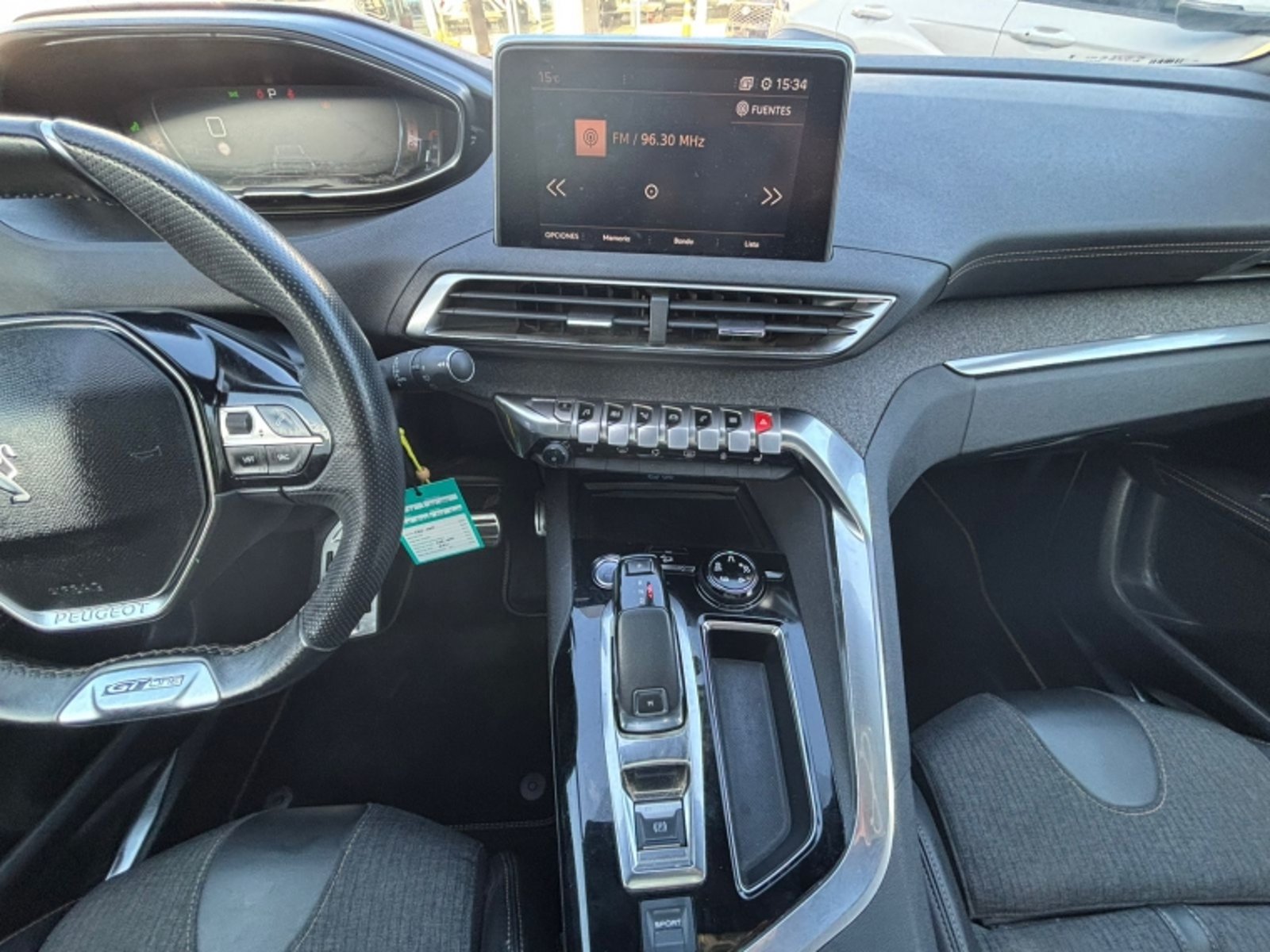 Peugeot 5008 1.6 GT-LINE THP 165HP E6 AT 2018 - Imagen 16 de 20