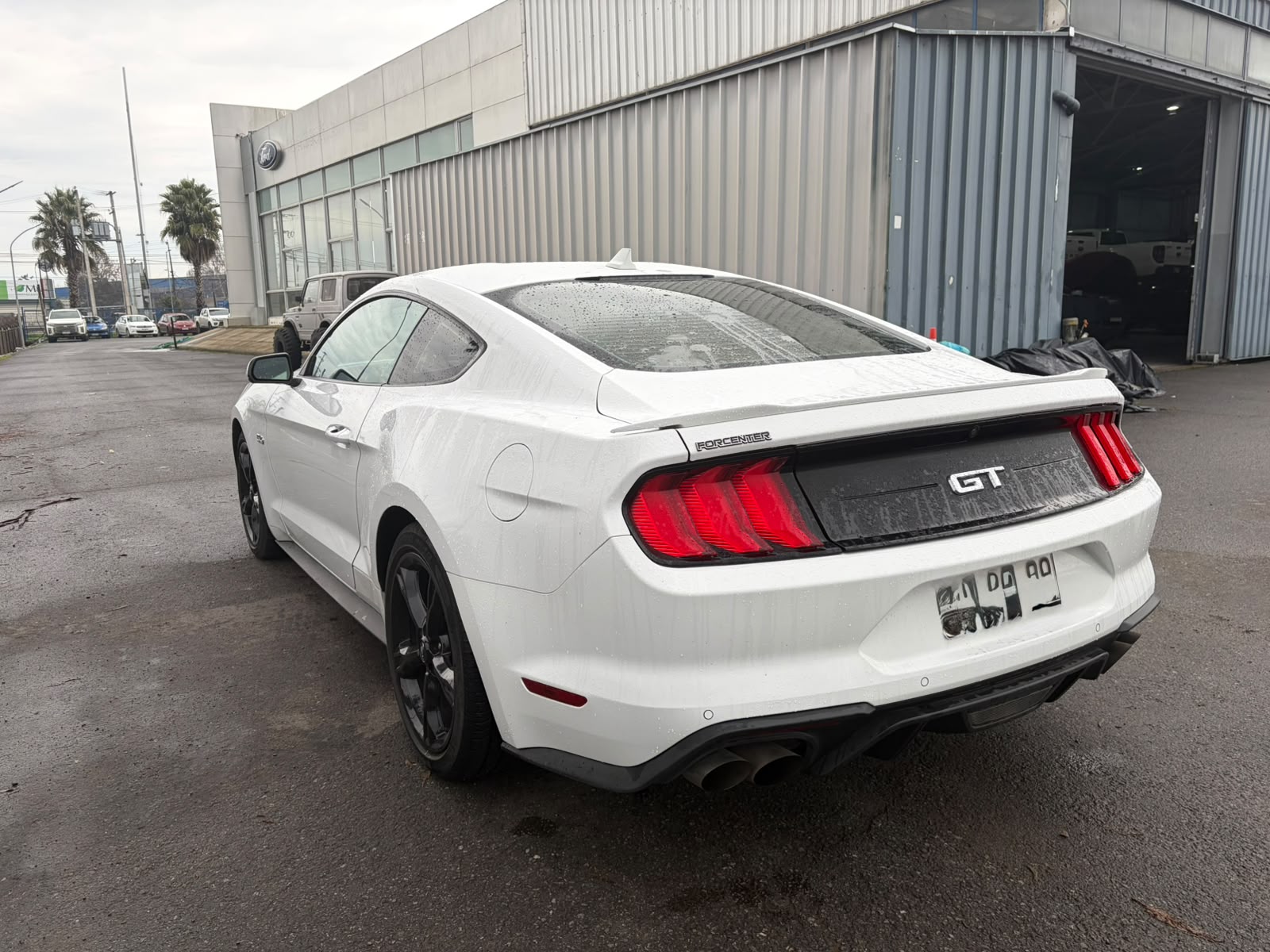 Ford MUSTANG 5.0 COUPE GT AT 2023 - Foto 4 de 9