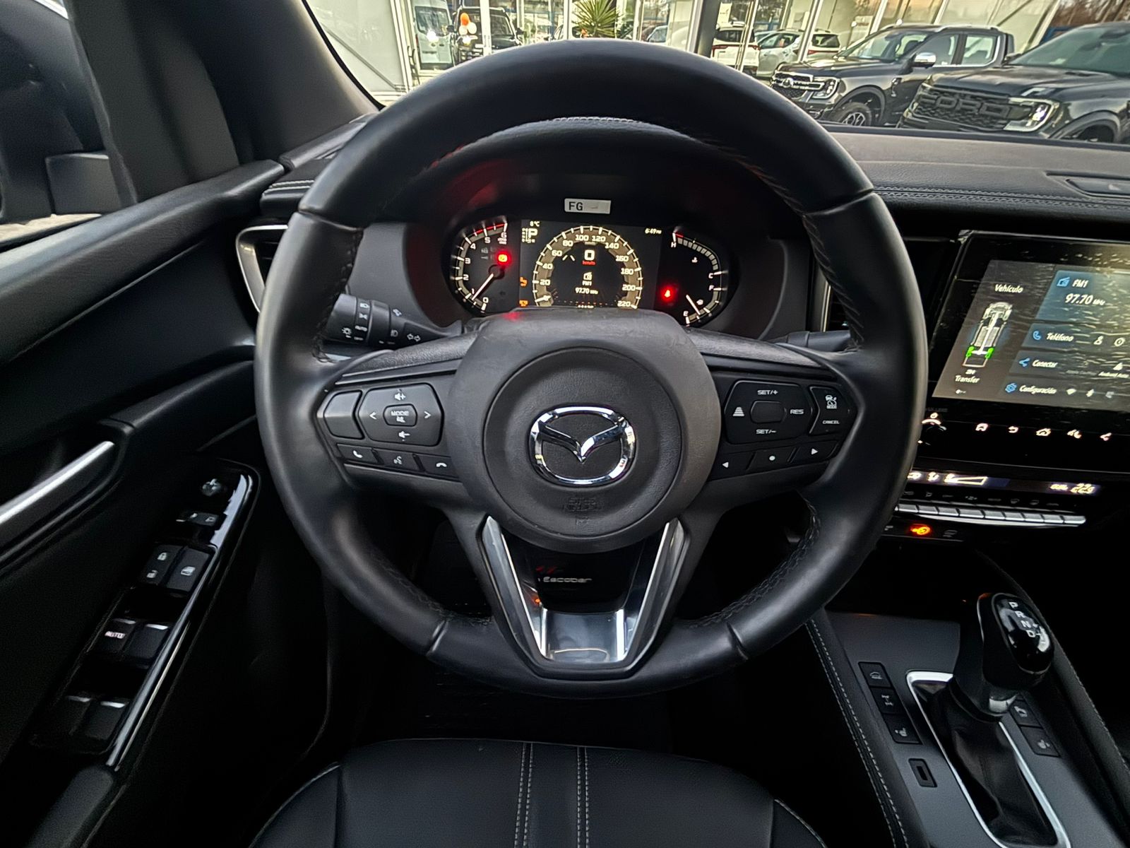 Mazda BT-50 3.0 DC HIGH PLUS AT 4X4 DIESEL 2026 - Imagen 4 de 4