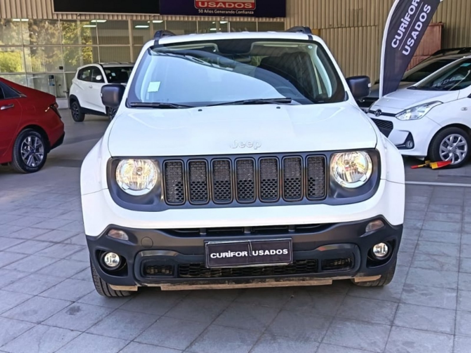 Jeep RENEGADE 1.8 SPORT LX MT 2022 - Foto 2 de 11