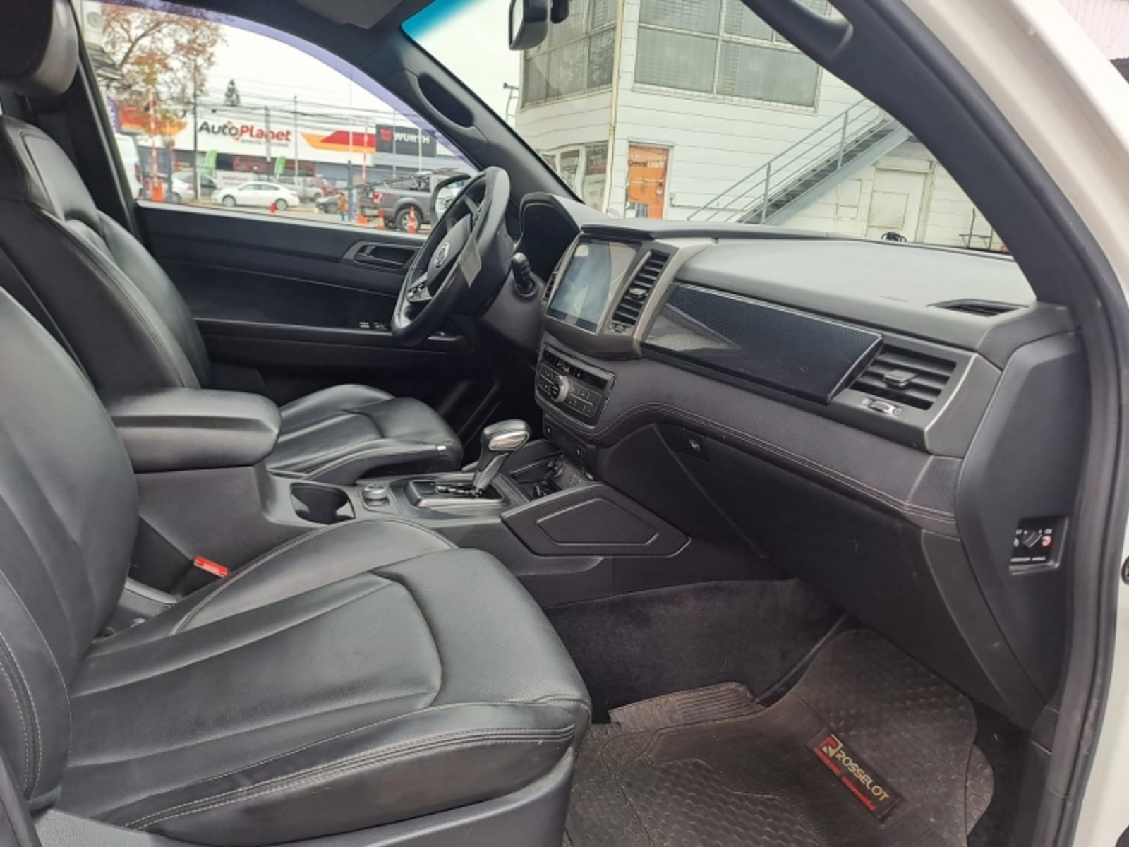 SSANGYONG GRAND MUSSO 2.2 LIMITED AT 4X4 DIESEL 2023 - Imagen 7 de 12