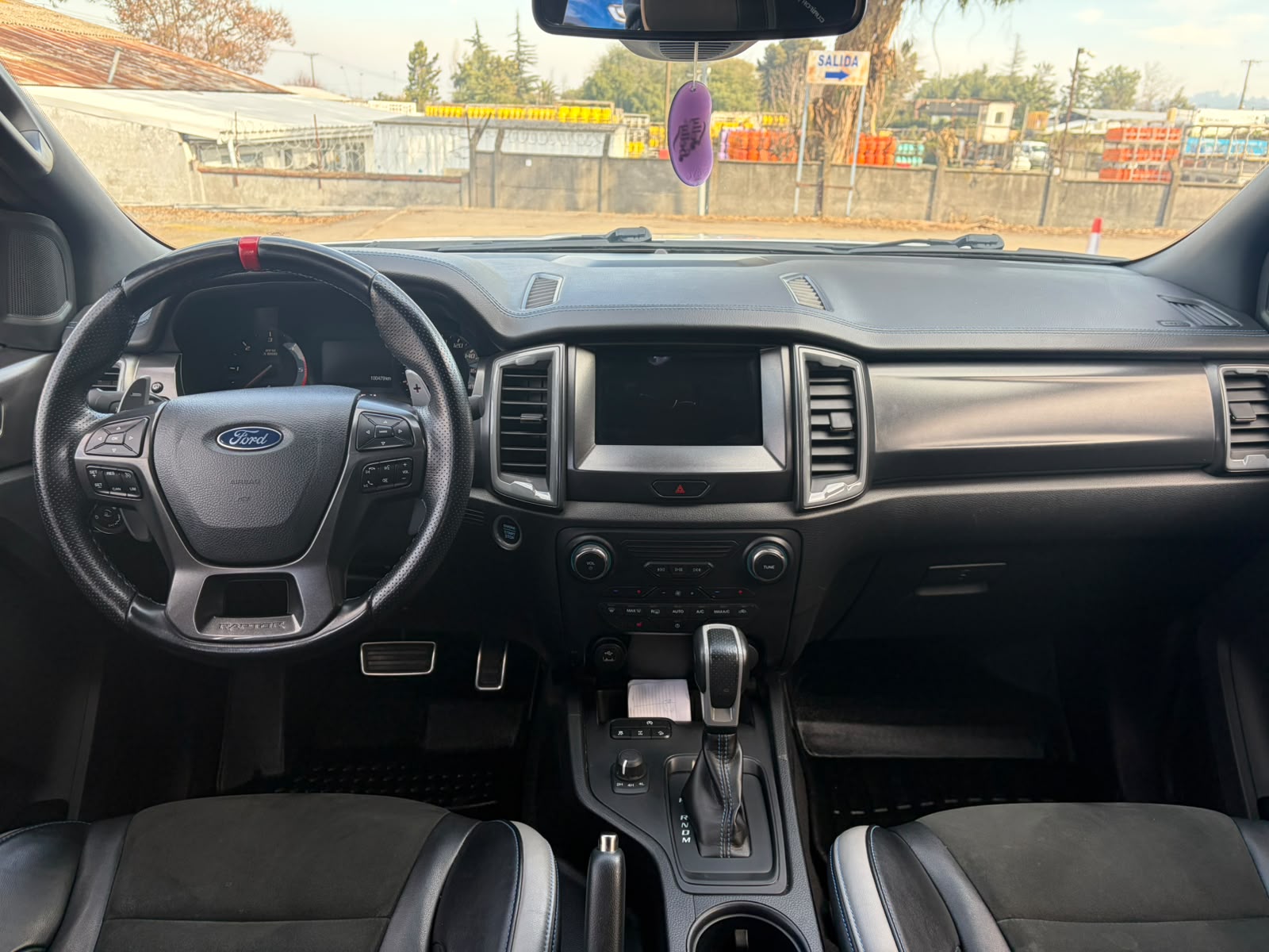 Ford RANGER RAPTOR 2.0 AT 4X4 DIESEL 2022 - Imagen 7 de 10