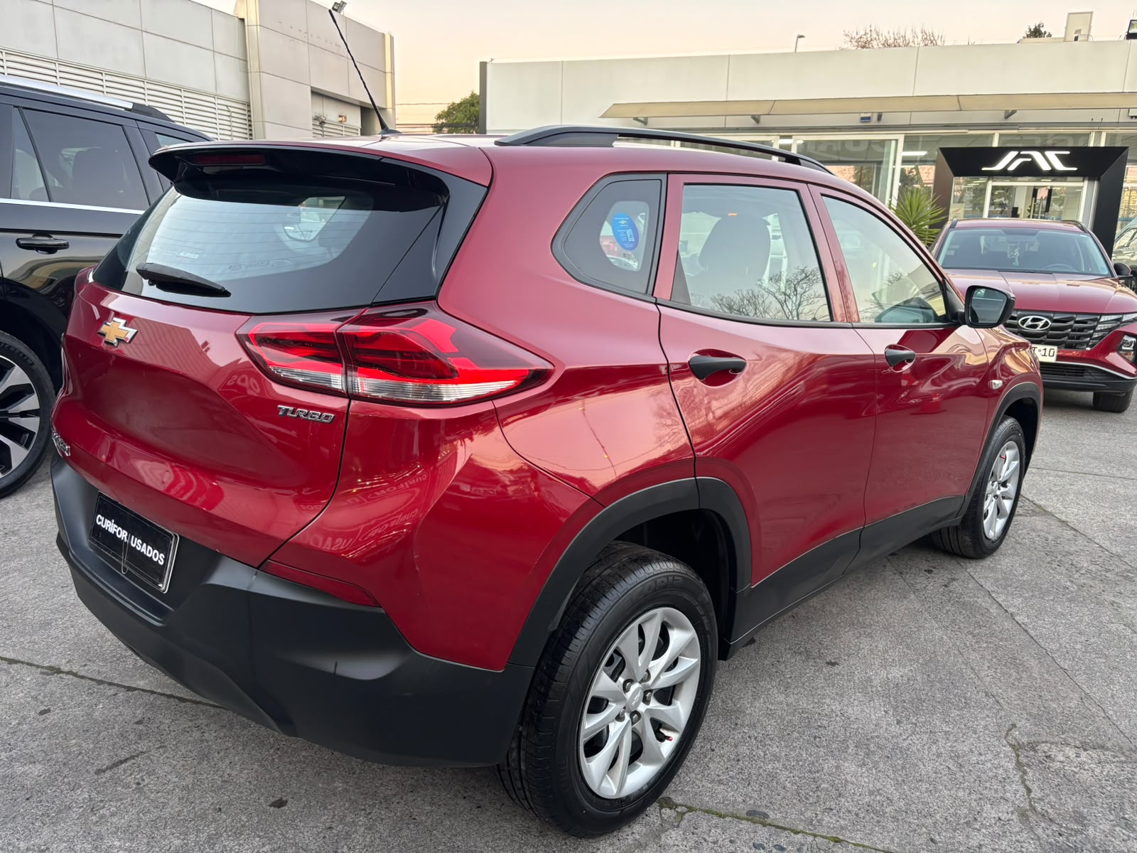 Chevrolet TRACKER 1.2 LS MT 2022 - Foto 2 de 4