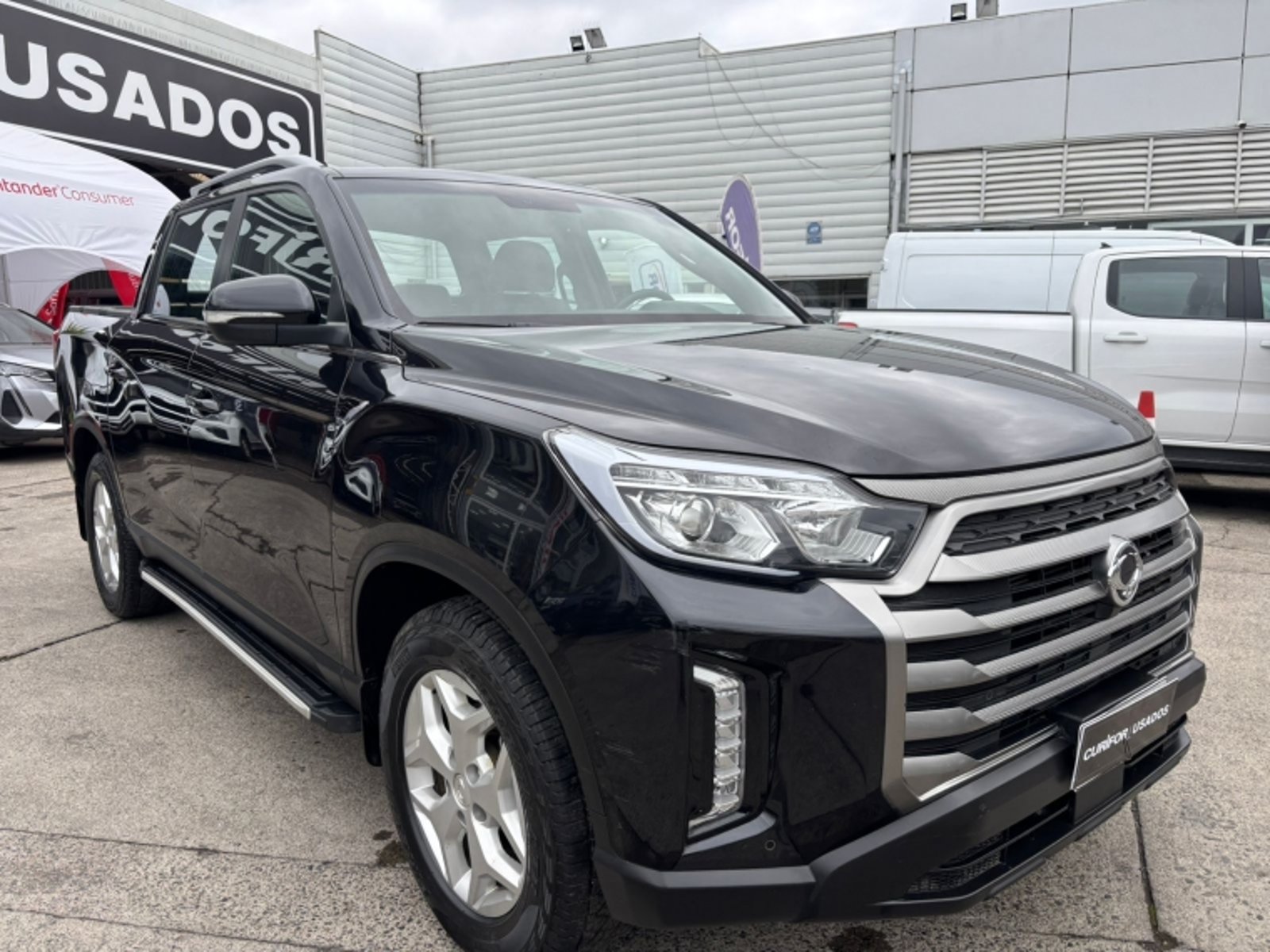 SSANGYONG MUSSO 2.2 LIMITED PLUS 4X4 DIESEL AT 2024 - Imagen 7 de 18