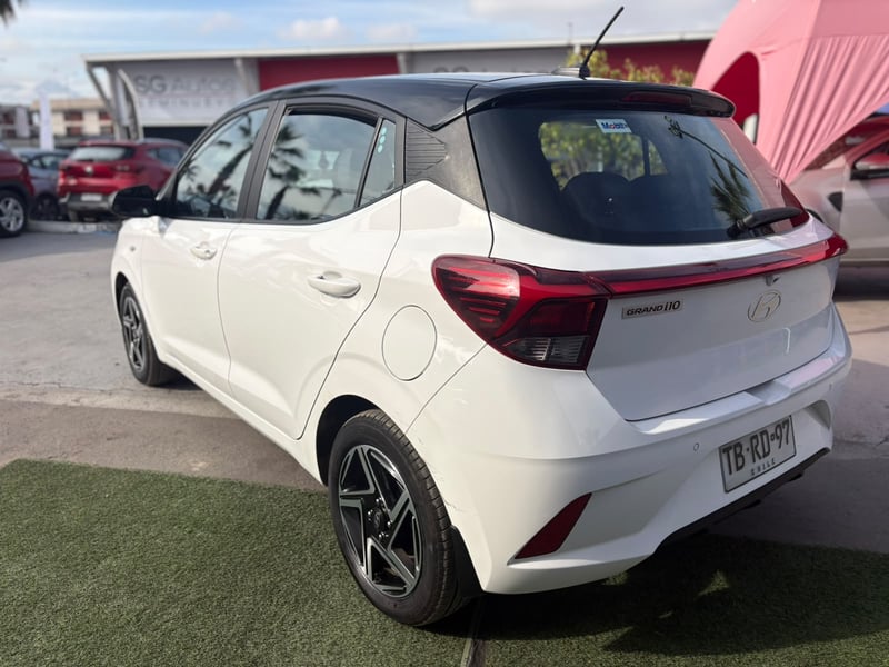 Hyundai GRAND I10 1.2 AI3 HB PLUS MT 2024 - Imagen 7 de 14