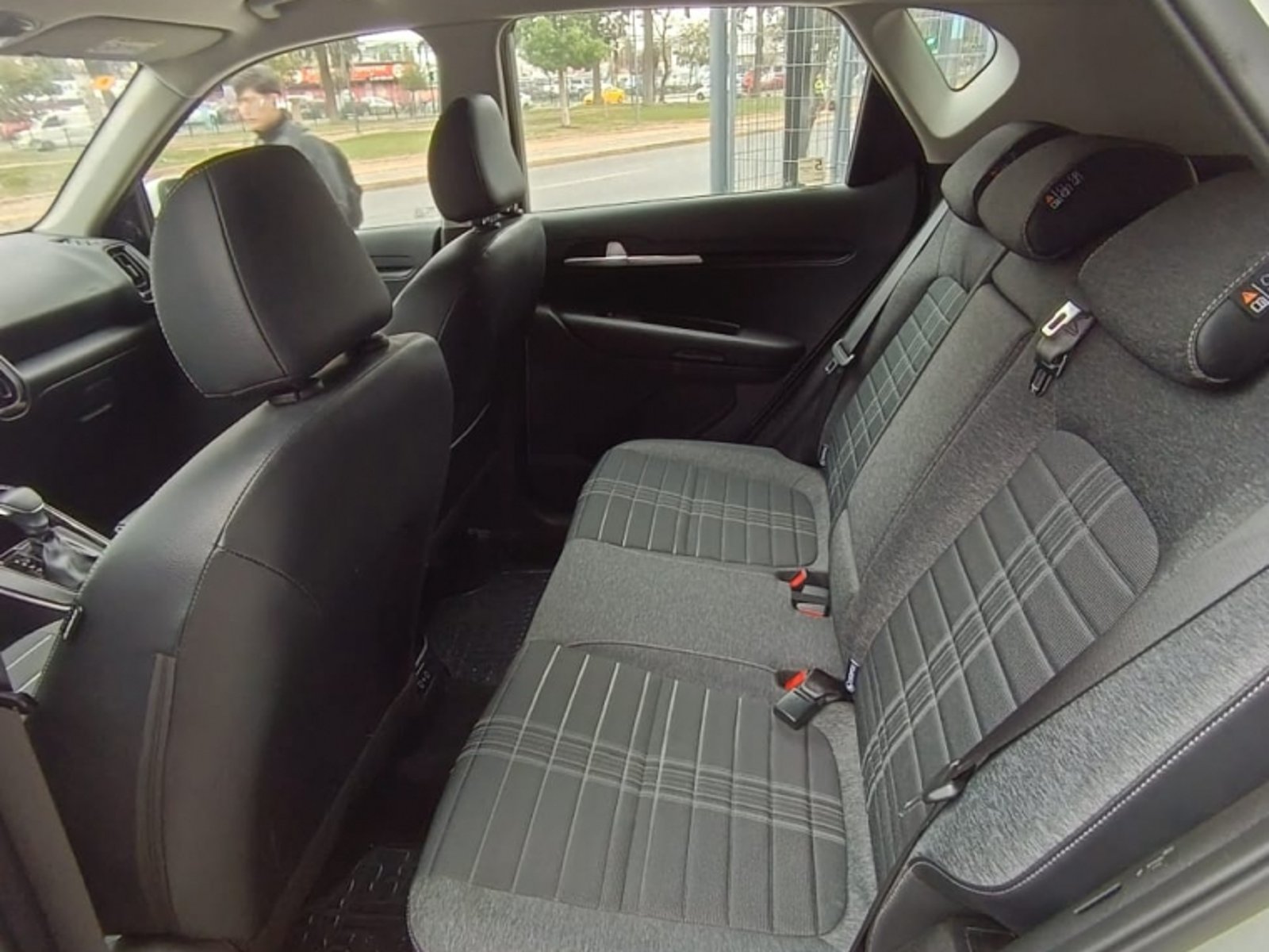 Kia SONET 1.5 LX EX AT 2025 - Imagen 9 de 16