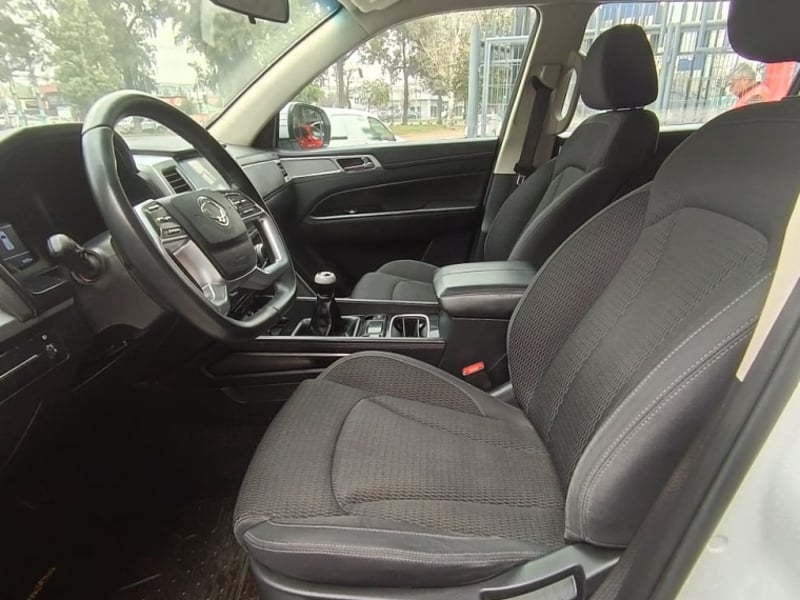 SsangYong REXTON 2.0 4X2 MT 2022 - Imagen 10 de 13