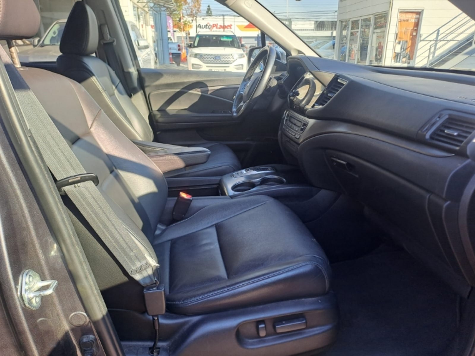 Honda PILOT 3.5 TOURING AT 4X4 2022 - Imagen 8 de 10