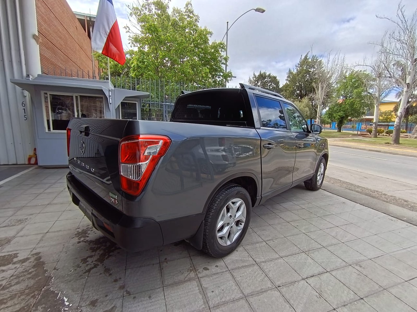 SsangYong MUSSO 2.2 LIMITED PLUS MT 4X4 DIESEL 2025 - Foto 5 de 17
